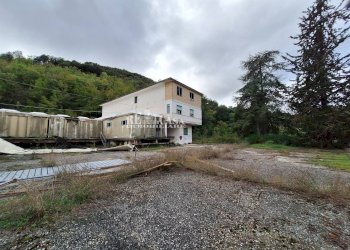 Foto 5 - Capannone contrada san silvestro
 
83, Cupra Marittima - foto 5