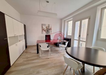 Foto 9 - Four-room apartment Piazza IV Novembre, Benevento - photo 9