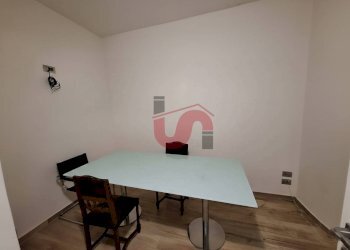 Foto 15 - Four-room apartment Piazza IV Novembre, Benevento - photo 15