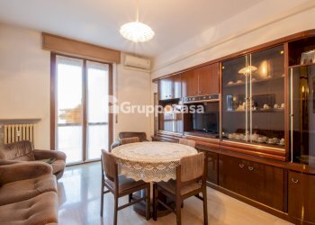 Foto 3 - Bilocale via cavour
 
22, Magenta - foto 3