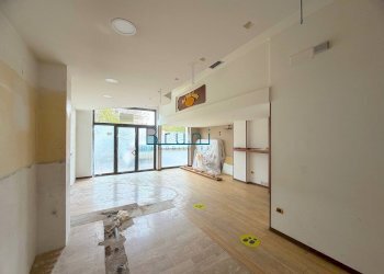 Foto 4 - Locale Commerciale Via Gino Moretti
 
21, San Benedetto del Tronto - foto 4