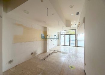 Foto 5 - Locale Commerciale Via Gino Moretti
 
21, San Benedetto del Tronto - foto 5