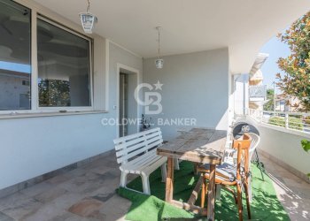 Foto 32 - Villa Via Mazzini
 
12, Misano Adriatico - foto 32