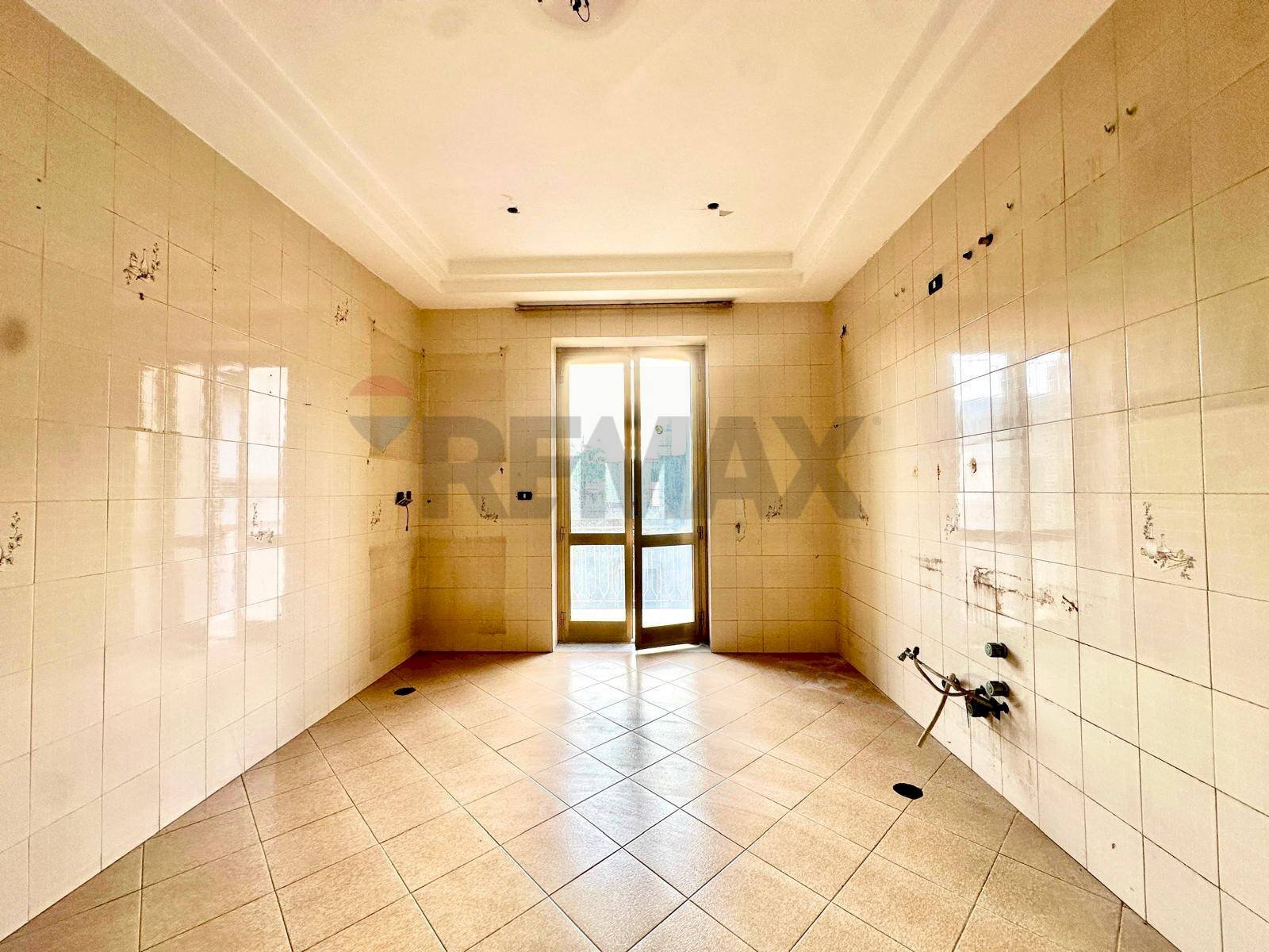 Stanza vuota - Casa indipendente Afragola - foto 3