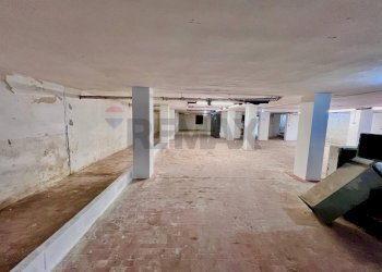 Parcheggio - Warehouse Viale Japigia
 
166a, Bari - photo 3