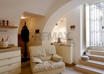 Soggiorno - Bilocale Via Martino
 
5, Bari - foto 4