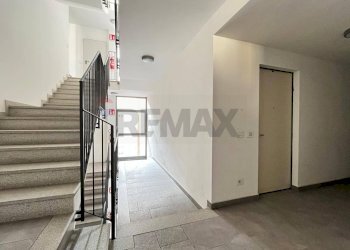 Scale - Appartamento Via Medaglie d'Oro
 
16, Varese - foto 4