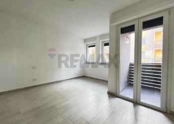 Stanza vuota - Appartamento Via Medaglie d'Oro
 
16, Varese - foto 12