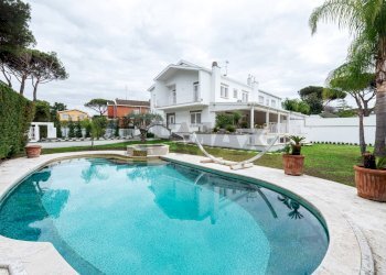 Piscina - Villa via Tucidide
 
7, Roma - foto 2