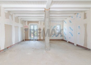 Stanza vuota - Casa indipendente VIA CARLO CATTANEO
 
83, Monterotondo - foto 12