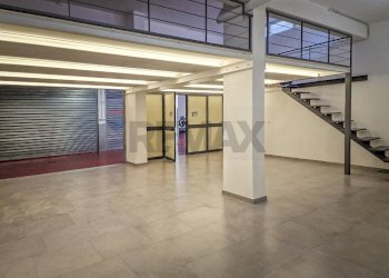 Stanza vuota - Box VIA UMBERTO GIORDANO
 
176, Palermo - photo 1