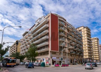 Edificio all\'aperto - Appartamento Via Aquileia
 
10, Palermo - foto 1