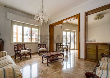 Salone - Appartamento Via Aquileia
 
10, Palermo - foto 3