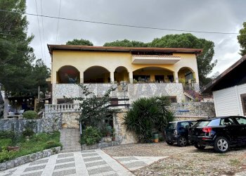 Casa all\'aperto - Villa Stradale Bellolampo
 
4730, Palermo - foto 6