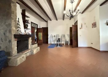 Salone villa 2 - Villa Stradale Bellolampo
 
4730, Palermo - foto 7