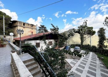 Balcone - Villa Stradale Bellolampo
 
4730, Palermo - foto 9