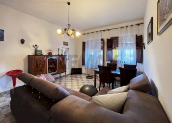 Sala da pranzo - Villa Stradale Bellolampo
 
4730, Palermo - foto 22