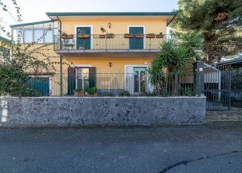Casa all\'aperto - Villa Vicolo degli Aranci
 
11, Tremestieri Etneo - foto 2