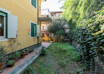 Giardino - Villa Vicolo degli Aranci
 
11, Tremestieri Etneo - foto 12