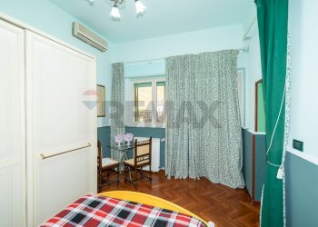 Camera / camera da letto - Villa Vicolo degli Aranci
 
11, Tremestieri Etneo - foto 28