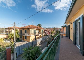 Balcone - Villa Vicolo degli Aranci
 
11, Tremestieri Etneo - foto 46