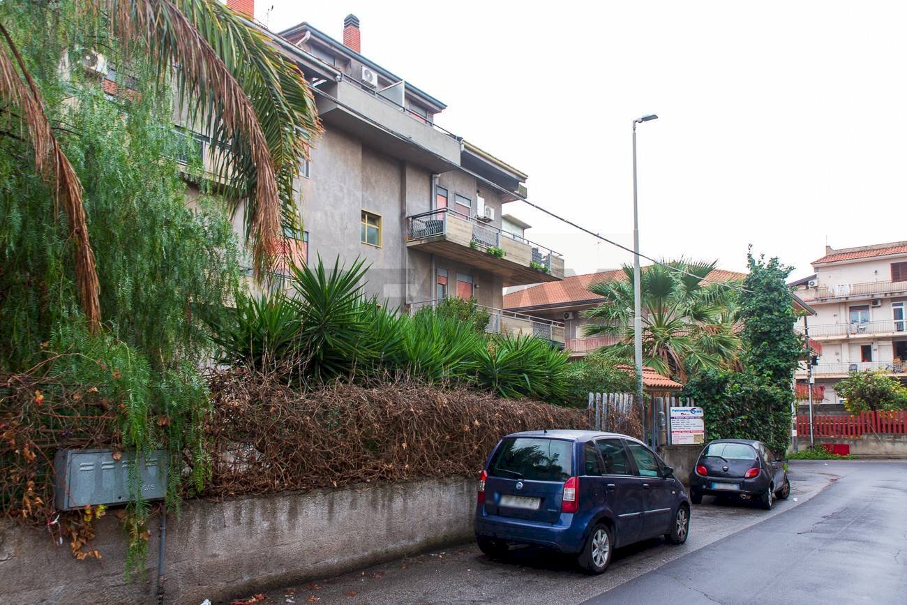 Edificio all\'aperto - Appartamento Via Pavia
 
16, Catania - foto 2