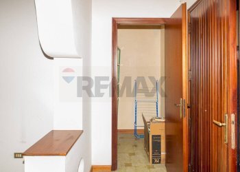 Hall / corridoio - Appartamento Via Pavia
 
16, Catania - foto 29