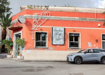 Casa all\'aperto - Cafeteria - Cold Bar piazza municipio
 
14, Belpasso - photo 3