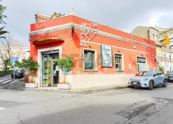 Casa all\'aperto - Cafeteria - Cold Bar piazza municipio
 
14, Belpasso - photo 4