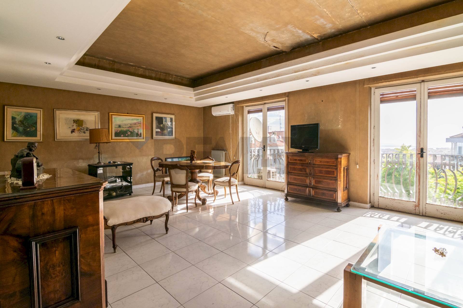 Sala da pranzo - Appartamento Via San Marco
 
6, Tremestieri Etneo - foto 3