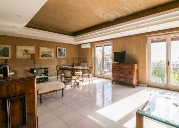 Sala da pranzo - Appartamento Via San Marco
 
6, Tremestieri Etneo - foto 3