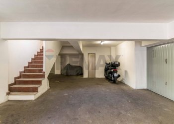 Scale - Appartamento Via San Marco
 
6, Tremestieri Etneo - foto 33