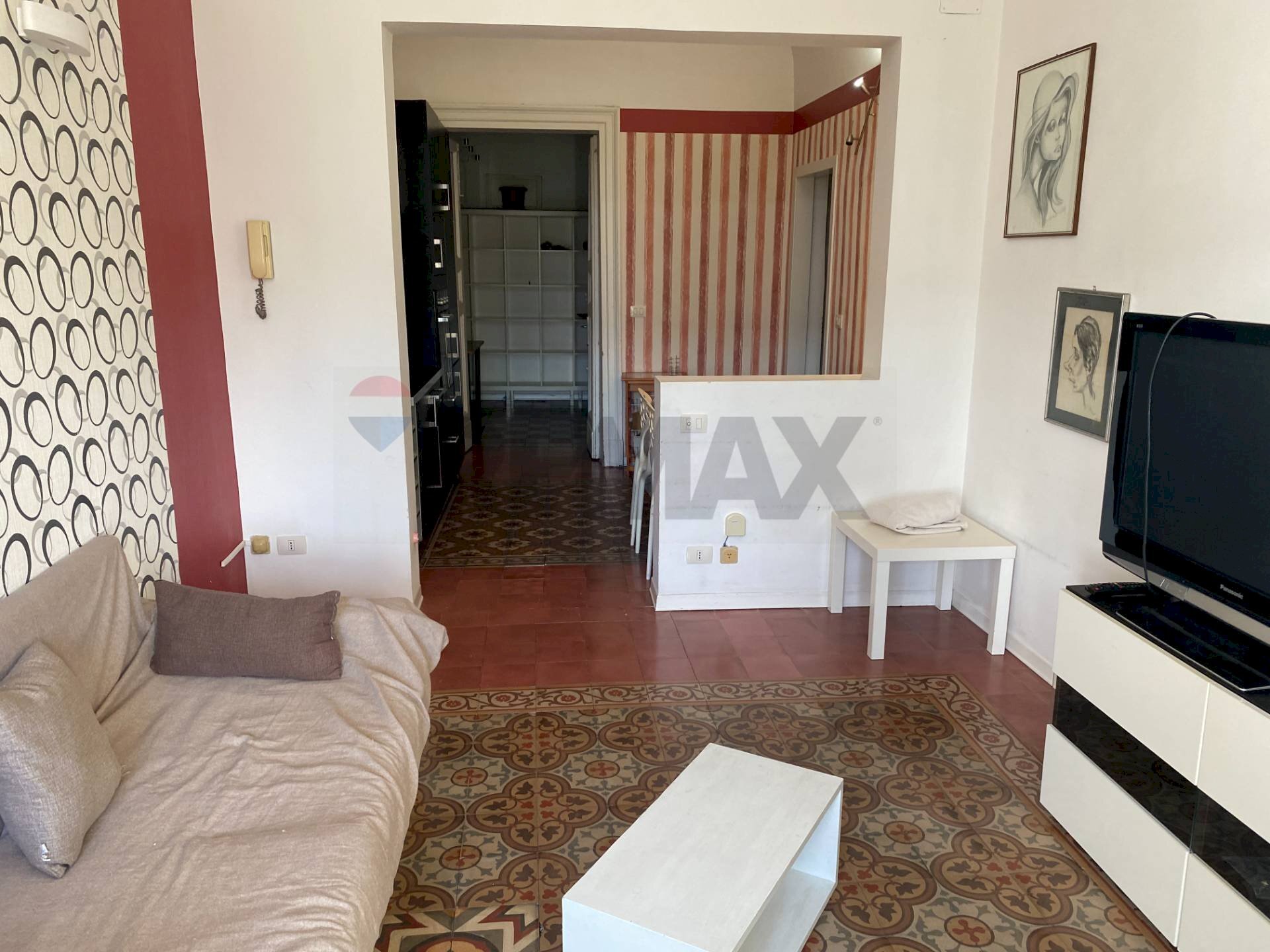 Soggiorno - Trilocale Piazza Angelo Maiorana
 
10, Catania - foto 3