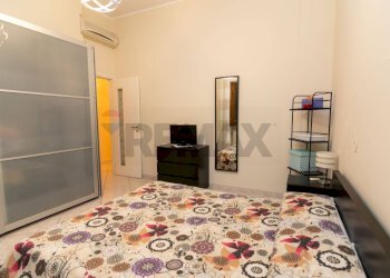 Camera / camera da letto - Villa via Giovanni Verga
 
42, Piedimonte Etneo - foto 25