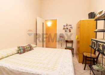 Camera / camera da letto - Villa via Giovanni Verga
 
42, Piedimonte Etneo - foto 29