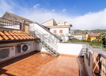 Terrazza - Villa via Giovanni Verga
 
42, Piedimonte Etneo - foto 70