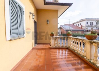 Balcone - Villa via Giovanni Verga
 
42, Piedimonte Etneo - foto 84