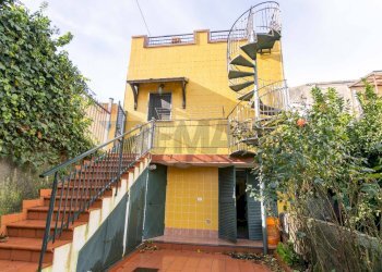 Casa all\'aperto - Villa via Giovanni Verga
 
42, Piedimonte Etneo - foto 93