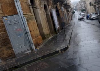 Edificio all\'aperto - Casa indipendente PIAZZA VITTORIO EMANUELE
 
4, San Michele di Ganzaria - foto 3