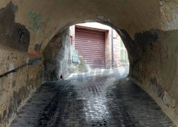 Non correlato - Casa indipendente PIAZZA VITTORIO EMANUELE
 
4, San Michele di Ganzaria - foto 5