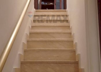 Scale - Casa indipendente PIAZZA VITTORIO EMANUELE
 
4, San Michele di Ganzaria - foto 18