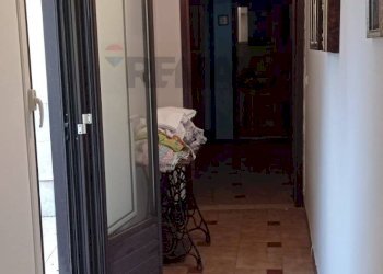 Hall / corridoio - Casa indipendente PIAZZA VITTORIO EMANUELE
 
4, San Michele di Ganzaria - foto 22