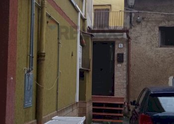 Edificio all\'aperto - Casa indipendente PIAZZA VITTORIO EMANUELE
 
4, San Michele di Ganzaria - foto 39