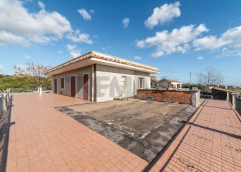 Casa all\'aperto - Casa semi indipendente Via Partinico
 
7, Acireale - foto 17