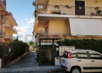 Edificio all\'aperto - Appartamento Via Vittorio Emanuele Orlando
 
snc, Fiumefreddo di Sicilia - foto 2