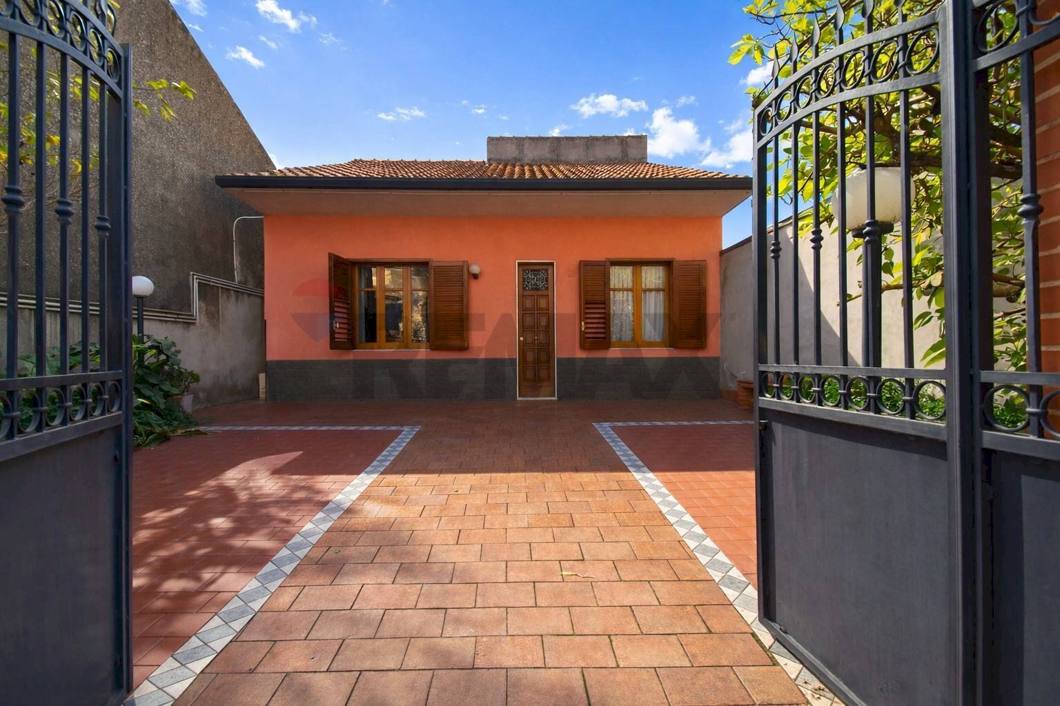 Terrazza - Casa indipendente Via Umberto
 
189, San Gregorio di Catania - foto 1