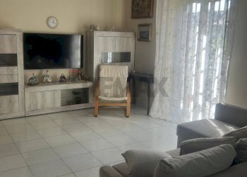 Soggiorno - Appartamento Via San Nicolò
 
4, Aci Catena - foto 2