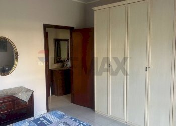 Camera / camera da letto - Appartamento Via San Nicolò
 
4, Aci Catena - foto 5