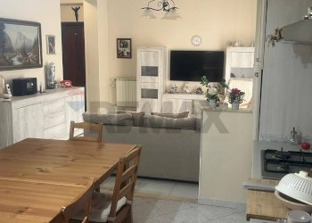 Sala da pranzo - Appartamento Via San Nicolò
 
4, Aci Catena - foto 12