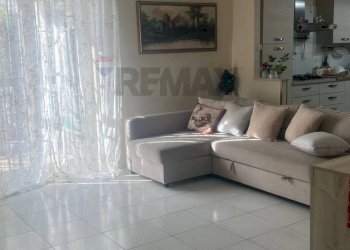 Soggiorno - Appartamento Via San Nicolò
 
4, Aci Catena - foto 18